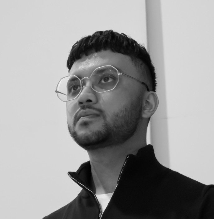 Portrait of Neil Patel.